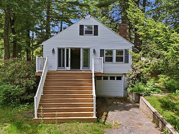 2nd image of 28 Lake Dr