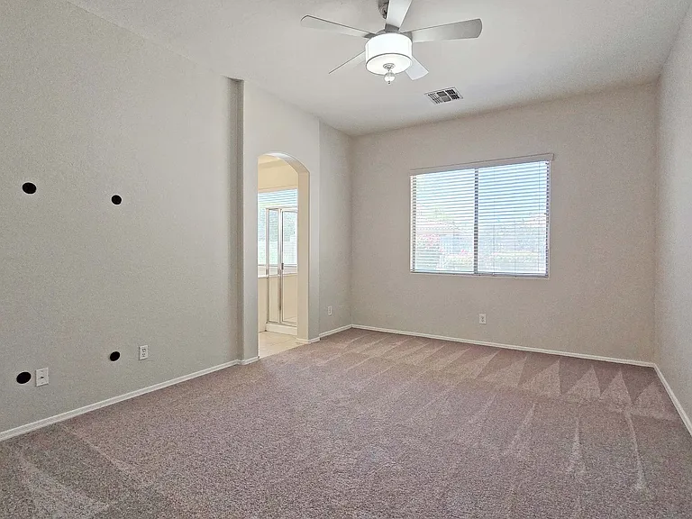 13588 W Alvarado Dr — Photo 13