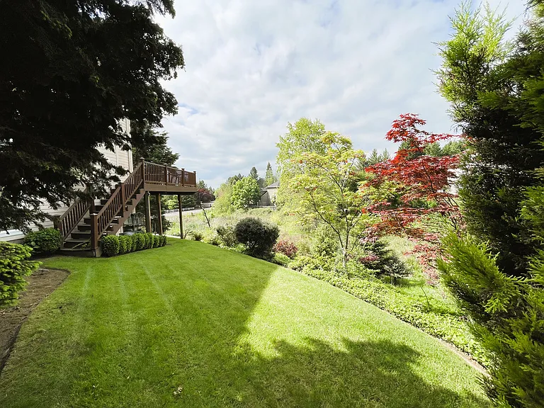 12799 NW Lilywood Dr — Photo 22