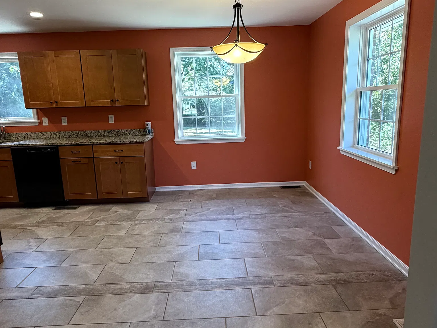 3 bed, 1476 sqft, $2,200 — Photo 4
