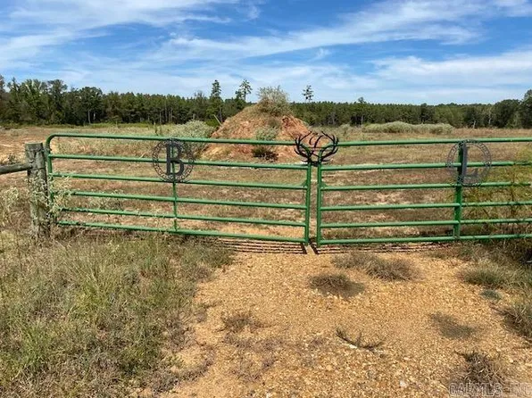 (undisclosed Address), Ashdown, AR 71822