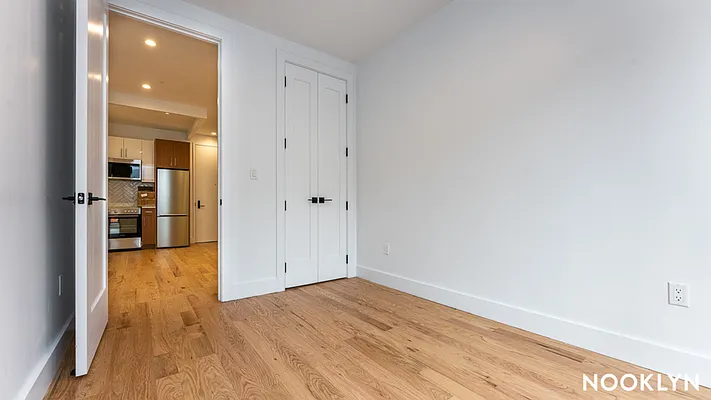 Rented by Nooklyn NYC LLC | media 12