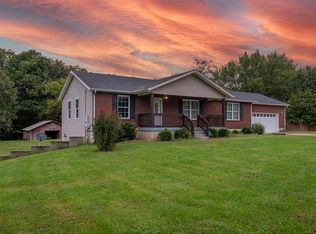 2173 Rogersville Rd, Radcliff, KY 40160