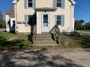 373 Bristol Ferry Rd APT 1, Portsmouth, RI 02871
