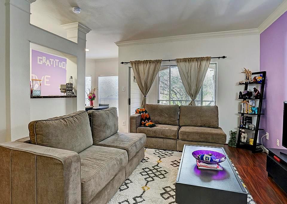 1st image of 3231 Allen Pkwy APT 1210