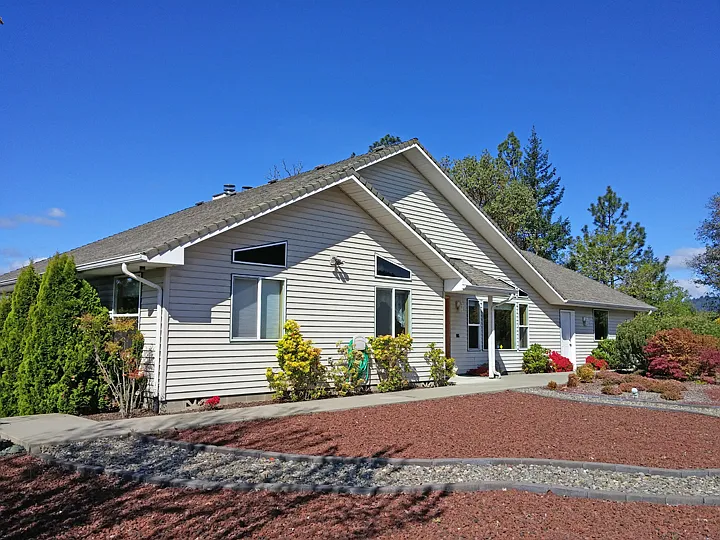 410 Anita Dr photo 1
