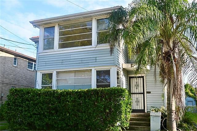 1st image of 4665 Dart St