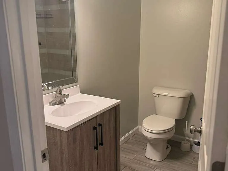 624 Washington St #3 — Photo 9