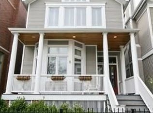 2622 N Bosworth Ave, Chicago, IL 60614
