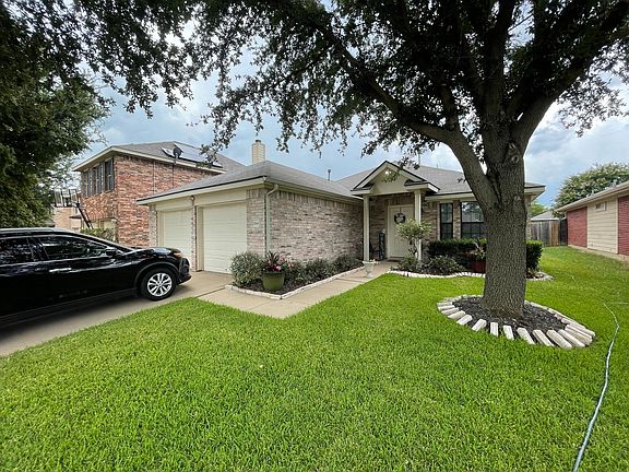 2nd image of 2844 Grandview Dr