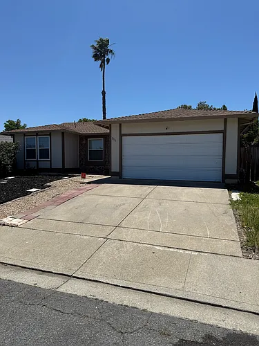 2171 El Seco Way Photo 1