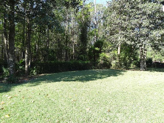 4th image of 181 Hawthorn Hedge Ln
