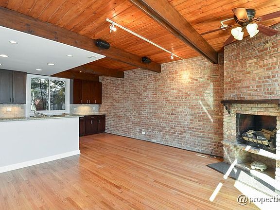 Kitchen/Living Room