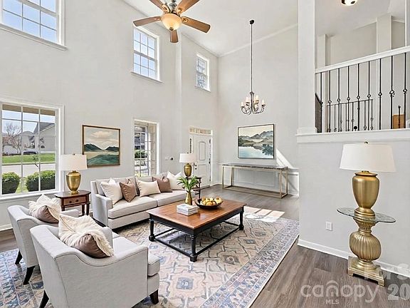 4th image of 10901 Trout Creek Pl