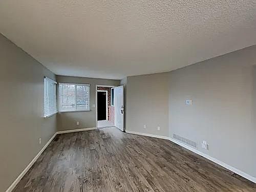 5th image of 112 Lucerne Ln #0