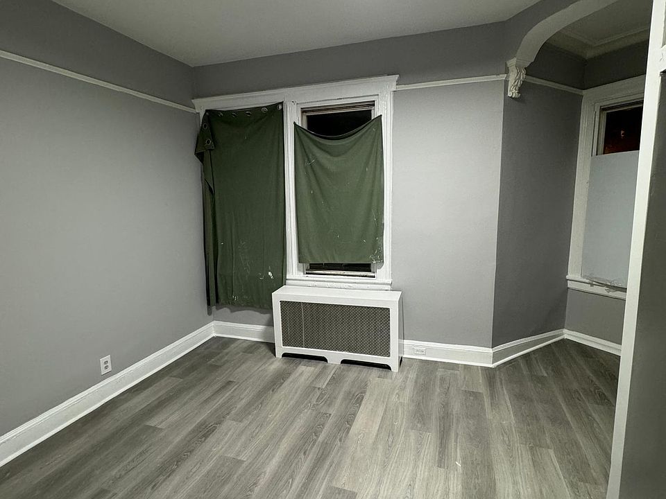 Bedroom #1