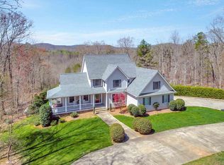 375 Ridgewood Rd, Clarkesville, GA 30523