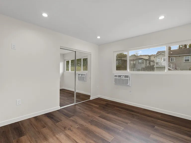 624 Silver Lake Blvd #U4 — Photo 11