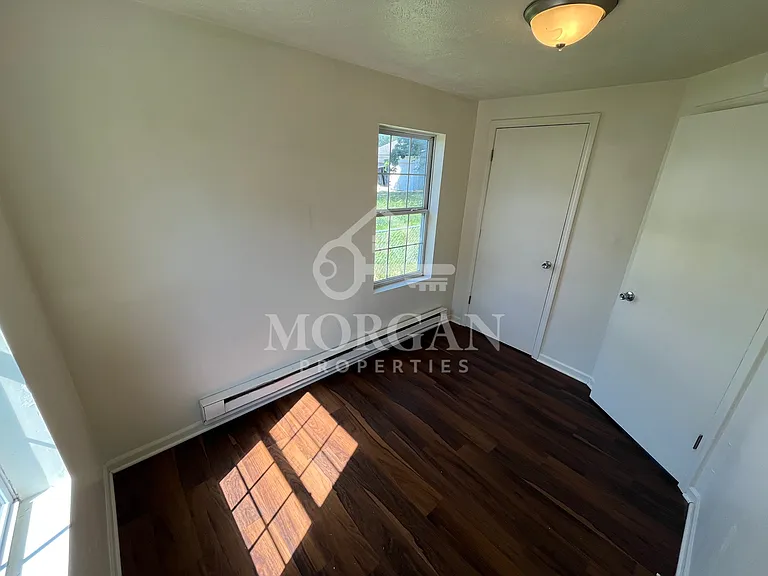 2316 Walnut St — Photo 5