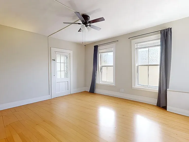 37 Franklin St #2 — Photo 7