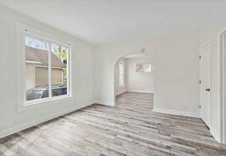 4039 Vermaas Ave — Photo 5