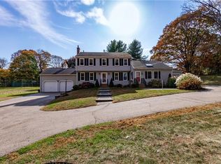 583 Elder Ballou Mtg House Rd, Woonsocket, RI 02895