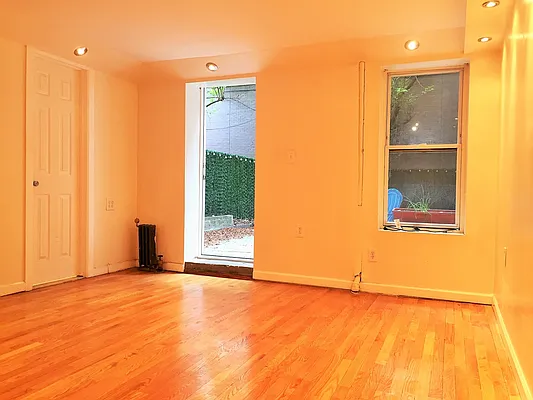 Rented by Urban Pads | media 44