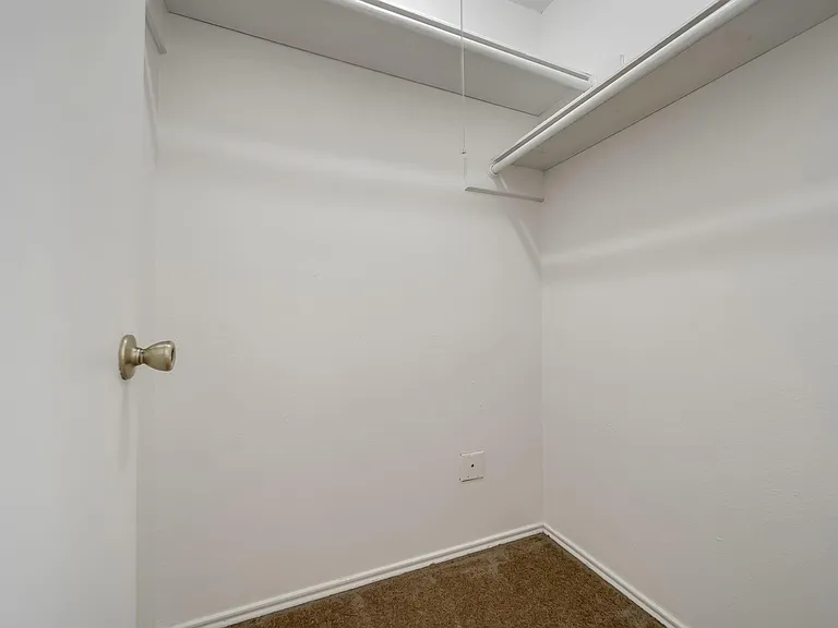 55 Summer Crest Cir — Photo 8