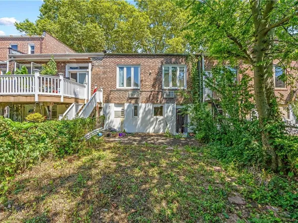 2726 East 27th Street image 25 of 29