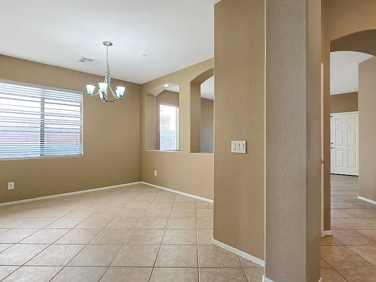 13505 W Catalina Dr — Photo 4
