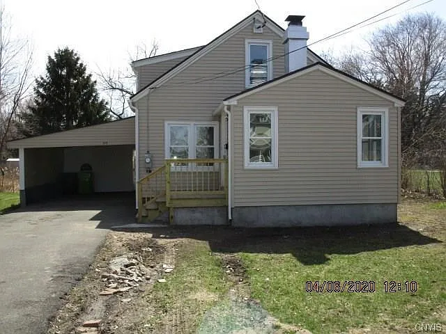 313 Chestnut St photo 1
