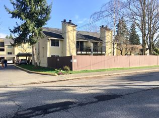 9810 28th Ave SW #B-102, Seattle, WA 98126