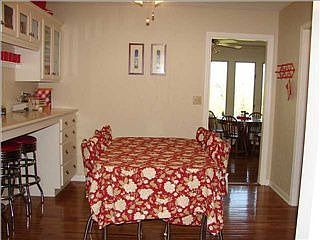 3rd image of 2206 Haven Crest Dr