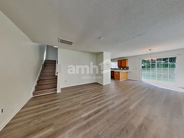 6025 Namozine Ct — Photo 8