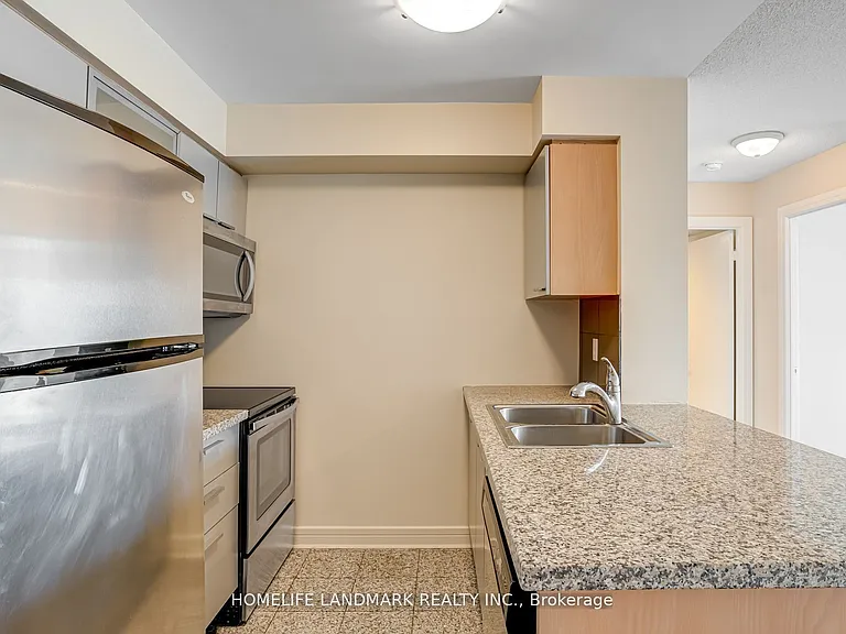 16 Harrison Garden Blvd #2508 — Photo 22