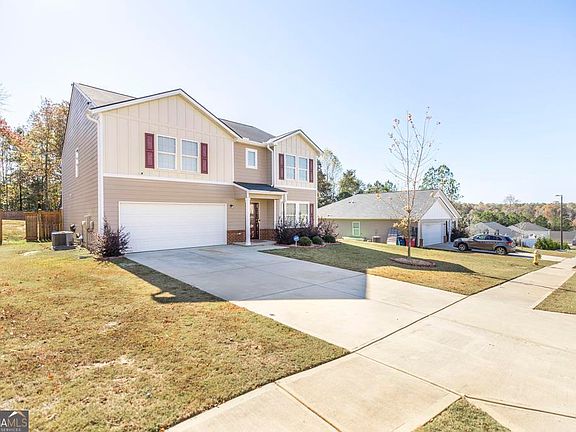 2nd image of 112 Shalako Ln