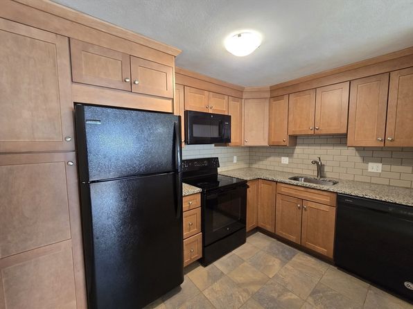 194 Lincoln St APT 4