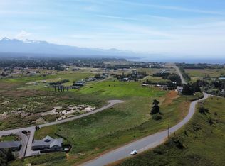 999 Green Valley Ln, Sequim, WA 98382