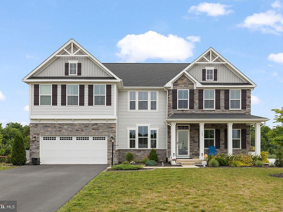1st image of 109 Decatur Cir