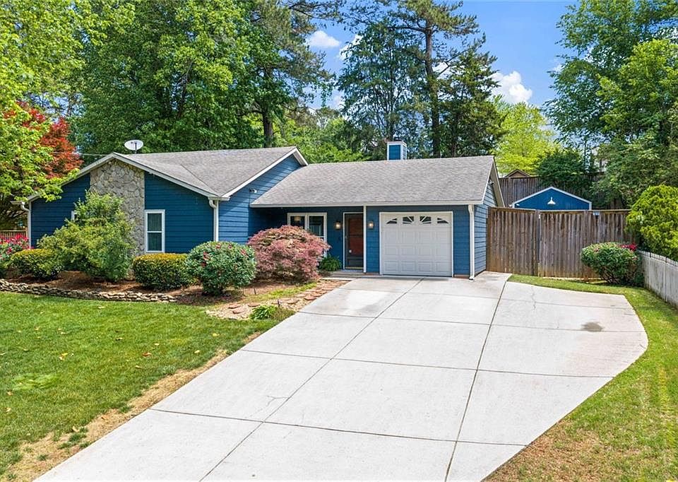 1st image of 4429 Buckingham Pl