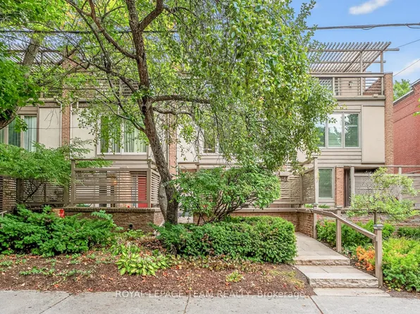 164 Dufferin Rd, Ottawa, ON K1M 2A6