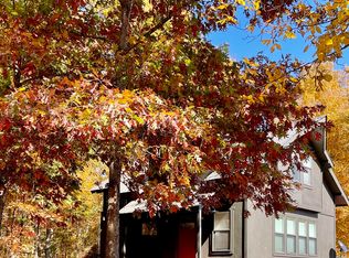 140 Ash Cemetery Rd, Olive Hill, KY 41164