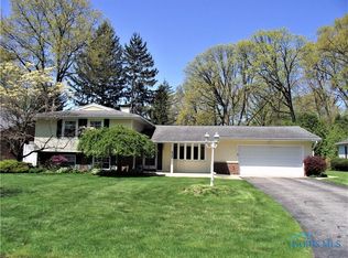 4353 Rose Garden Dr, Toledo, OH 43623
