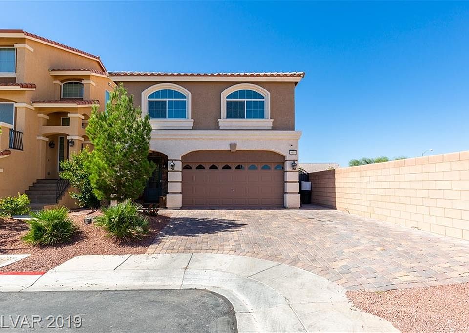 1st image of 9605 Stoney Mesa Ct