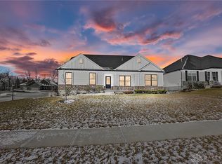 30 Cladium Ct, Springboro, OH 45066