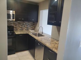 7410 Woodmont Ter APT 208, Tamarac, FL 33321
