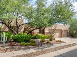 13800 N Slazenger Dr, Oro Valley, AZ 85755