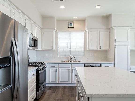 4th image of 1056 Brinkman St