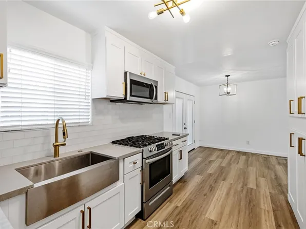 410 E Plymouth St, Long Beach, CA 90805