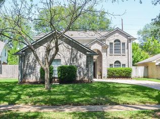 3511 Santa Rosa Ln, Sugar Land, TX 77478
